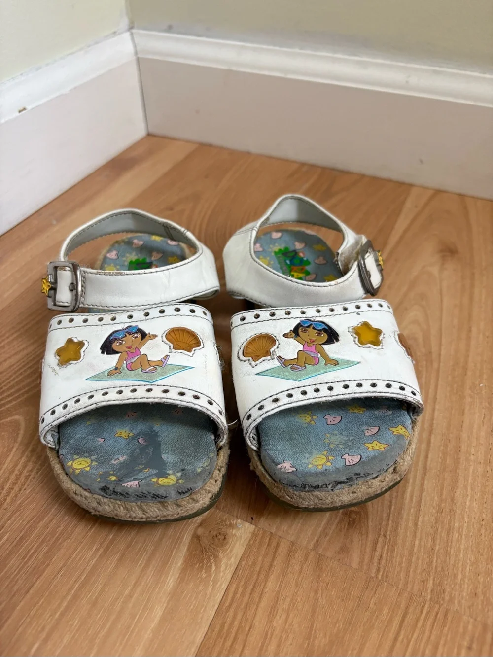 Vintage 2004 Y2K Dora The Exporer Girls Sandals Shoes Toddler 10